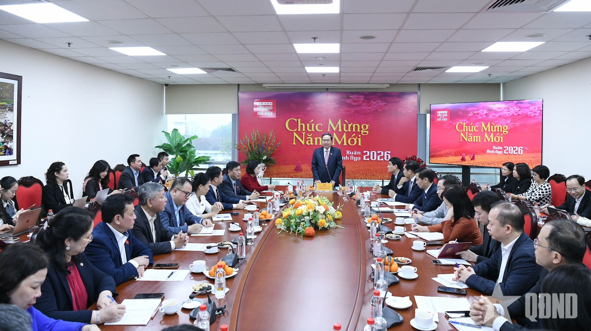 Chủ tịch Quốc hội Trần Thanh Mẫn làm việc với các Ủy ban của Quốc hội